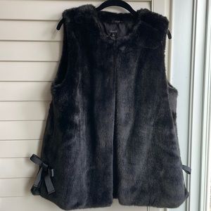 Talbots Faux Fur vest with top closure and bow ribbon detail at hemline. NWT